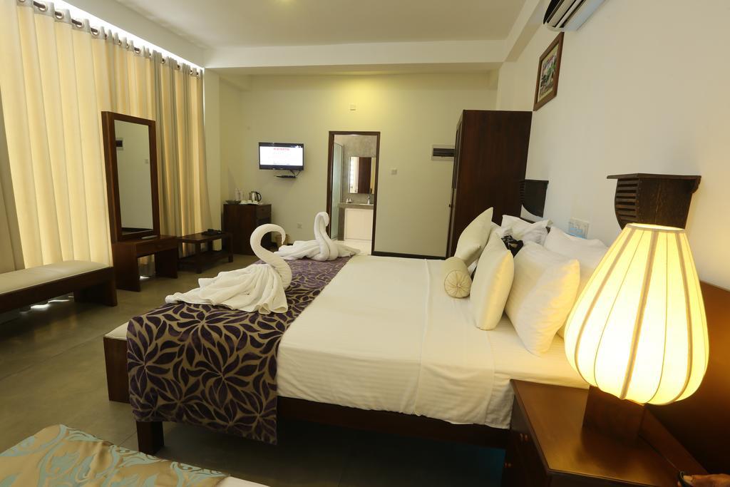 Rock Fort Beach Resort Unawatuna Kültér fotó