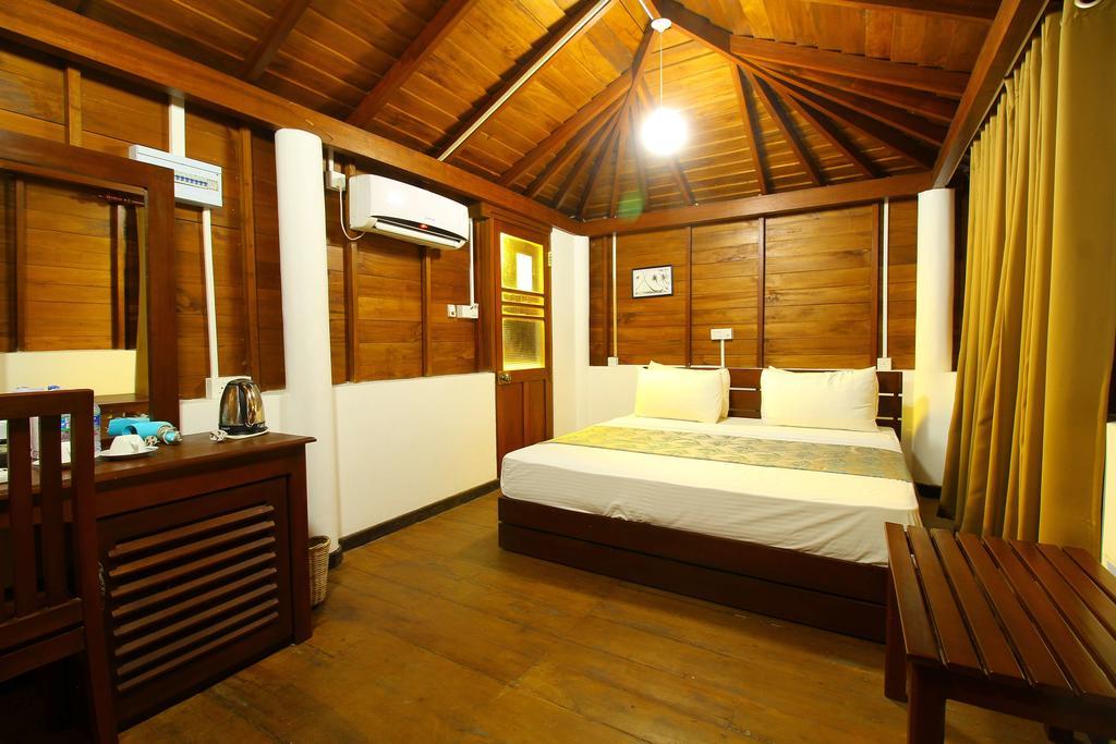Rock Fort Beach Resort Unawatuna Kültér fotó