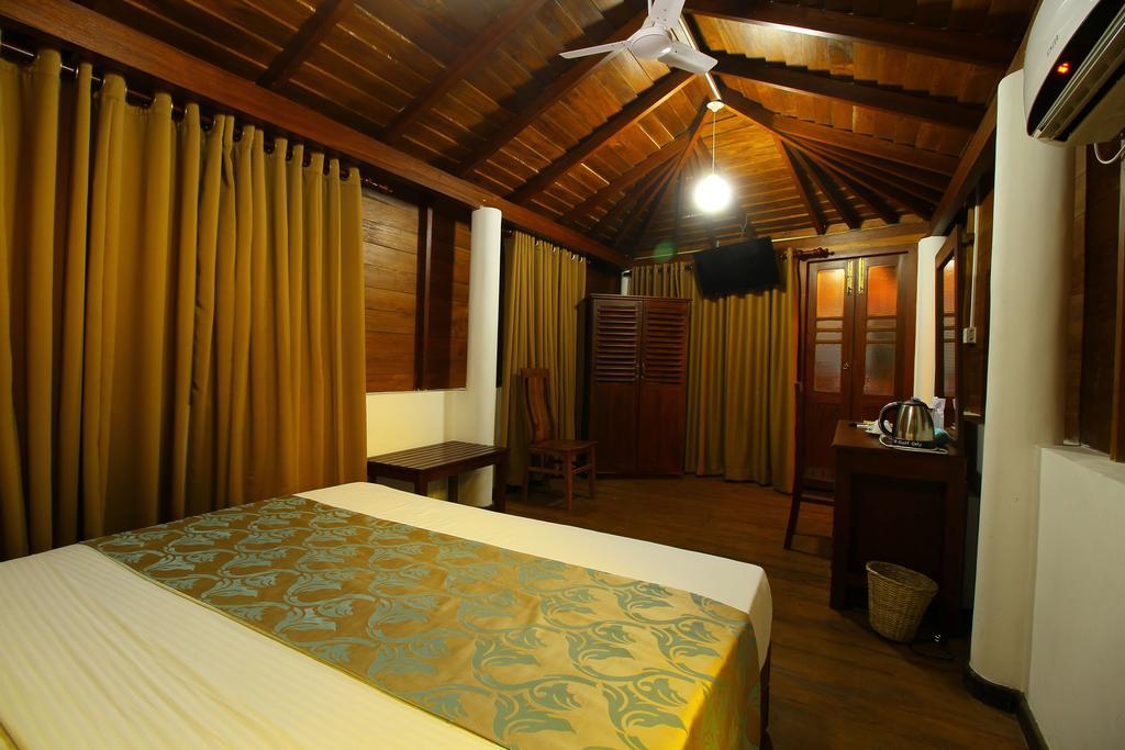 Rock Fort Beach Resort Unawatuna Kültér fotó
