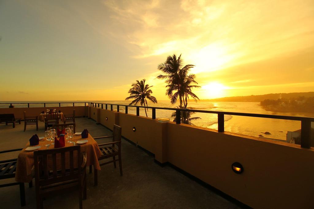 Rock Fort Beach Resort Unawatuna Kültér fotó